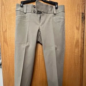 Banana Republic Sloan fit kaki pants